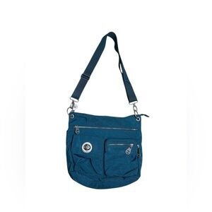 Baggallini crossbody purse in blue